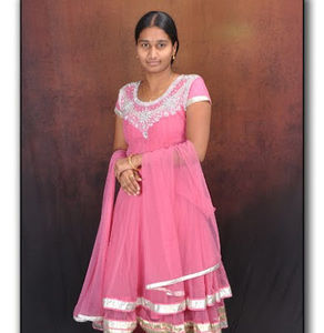 Meet your Posher, Deepthi